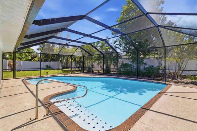 7815 18TH AVENUE NW, Bradenton, FL 34209