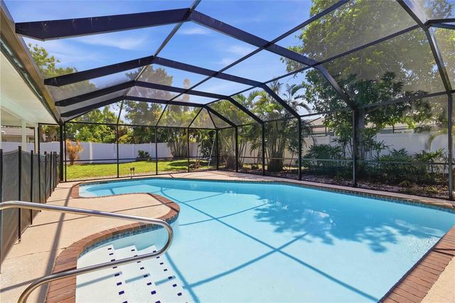 7815 18TH AVENUE NW, Bradenton, FL 34209