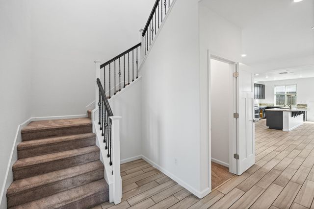 9362 Bear Grass Cir, Sacramento, CA 95829