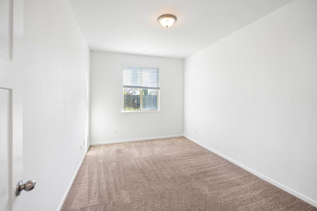 9362 Bear Grass Cir, Sacramento, CA 95829