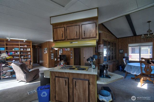 172 Nix Lane, Centralia, WA 98531