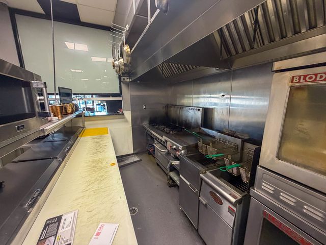 8347 Grand Avenue, River Grove, IL 60171