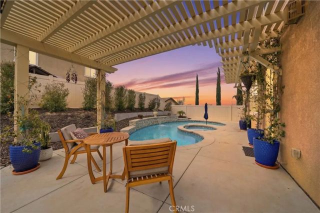 45725 Middle Gate Court, Temecula, CA 92592