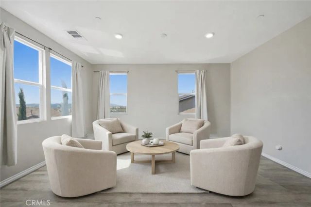 45725 Middle Gate Court, Temecula, CA 92592