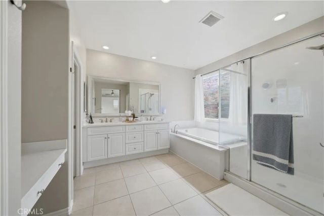 45725 Middle Gate Court, Temecula, CA 92592