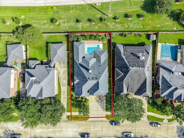 2814 Keagan Falls Drive, Manvel, TX 77578