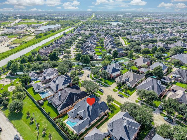 2814 Keagan Falls Drive, Manvel, TX 77578