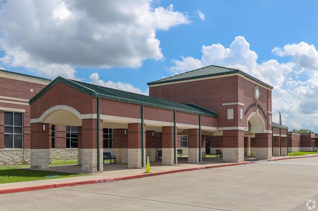 2814 Keagan Falls Drive, Manvel, TX 77578