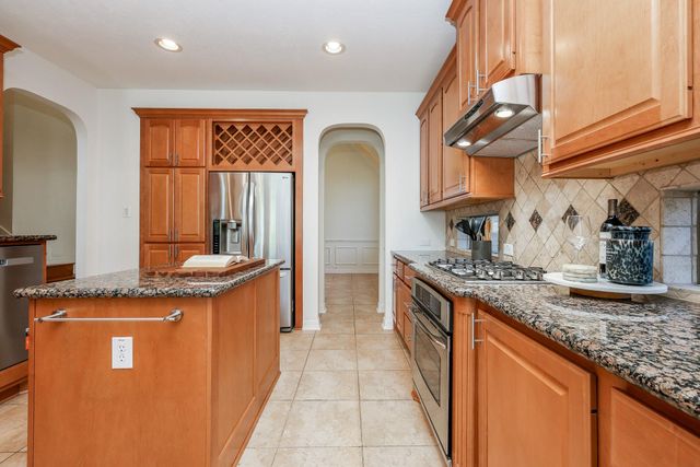 2814 Keagan Falls Drive, Manvel, TX 77578