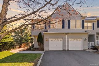 3014 Patrick Henry Court 43, New Windsor, NY 12553