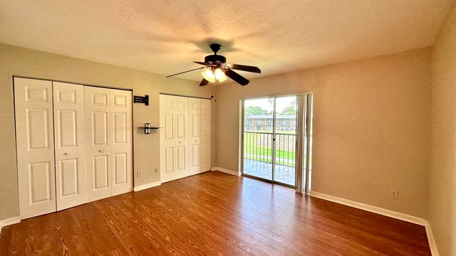 1632 Meadows Circle W, Boynton Beach, FL 33436