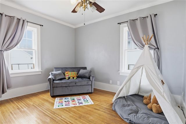 71 Curtice Rd, Irondequoit, NY 14617