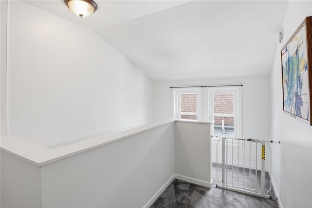 71 Curtice Rd, Irondequoit, NY 14617