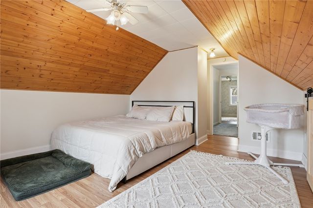 71 Curtice Rd, Irondequoit, NY 14617