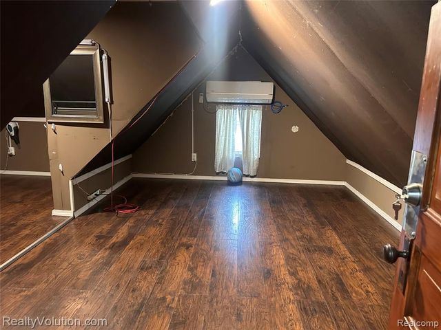 385 N Main Street, Imlay City, MI 48444