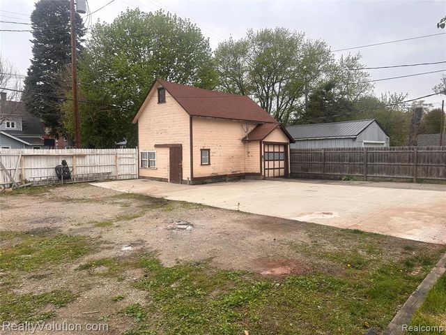 385 N Main Street, Imlay City, MI 48444