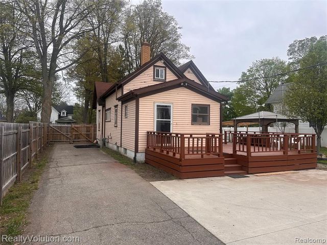 385 N Main Street, Imlay City, MI 48444