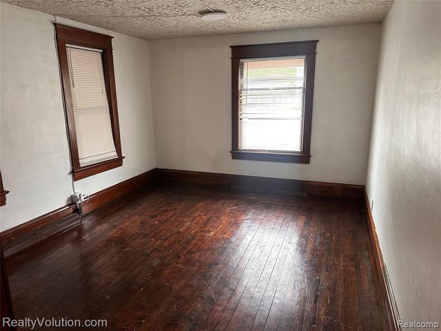 385 N Main Street, Imlay City, MI 48444