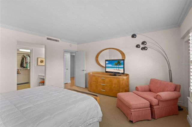 603 LONGBOAT CLUB ROAD 202N, Longboat Key, FL 34228
