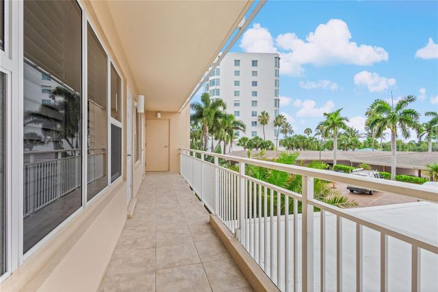 603 LONGBOAT CLUB ROAD 202N, Longboat Key, FL 34228