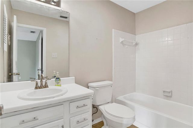 5900 Grelot Road 501, Mobile, AL 36609