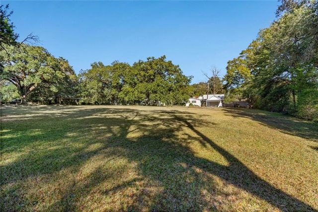 19230 1st Street, Citronelle, AL 36522