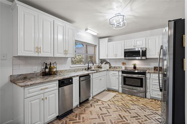 19230 1st Street, Citronelle, AL 36522