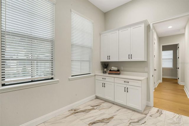 5390 CLUBHOUSE HILLS LANE, Lakeland, FL 33812