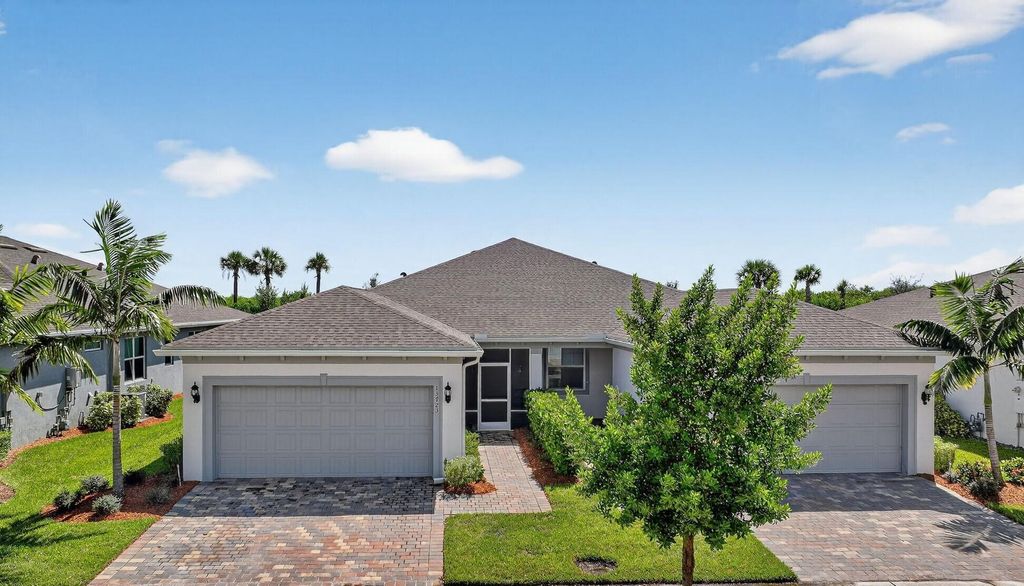 13723 SW Gingerline Drive, Port St Lucie, FL 34987
