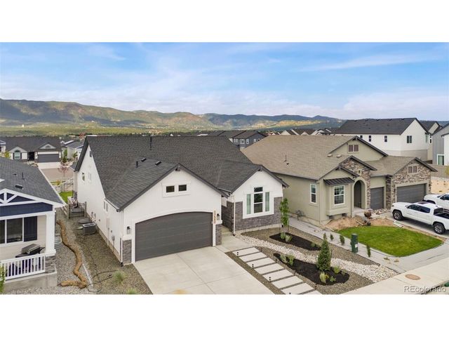 17552 Lucky Penny Ln, Monument, CO 80132