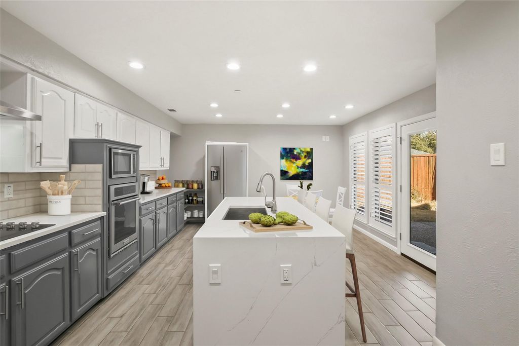 6019 Yellow Rock Trail, Dallas, TX 75248