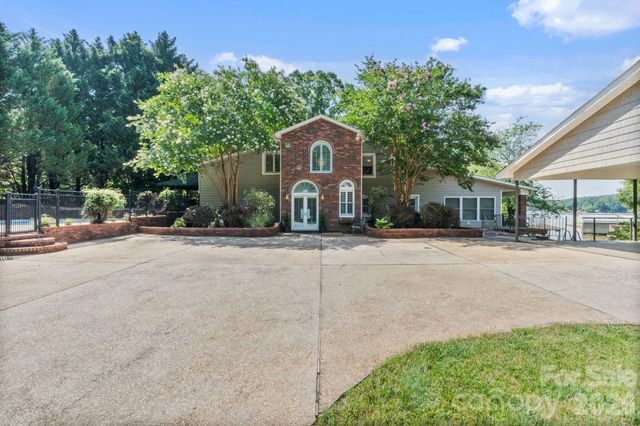24756 Strand Drive, Albemarle, NC 28001