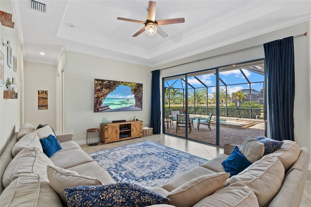 Image 16 of property listing at 20655 VALPRATO COURT, Venice, FL 34293