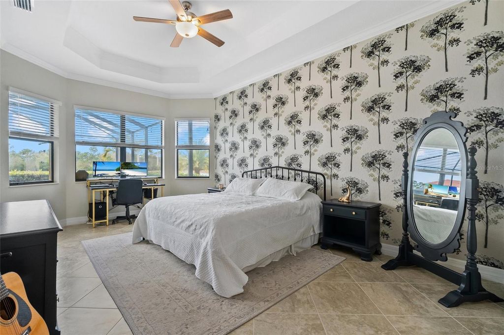 Image 18 of property listing at 20655 VALPRATO COURT, Venice, FL 34293