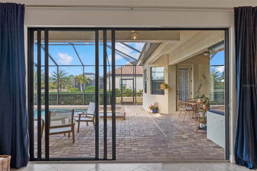 Image 28 of property listing at 20655 VALPRATO COURT, Venice, FL 34293