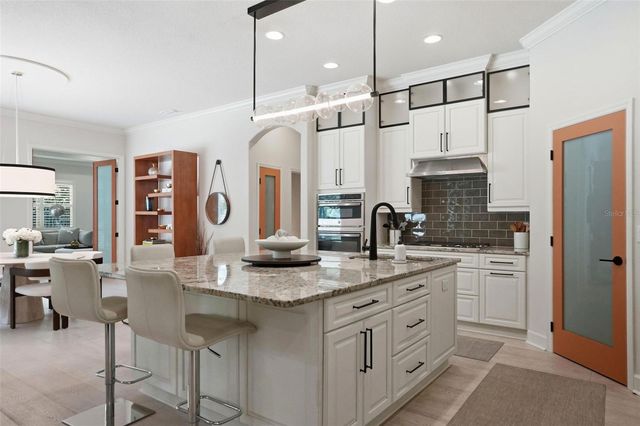 2165 MAJESTIC OAKS BOULEVARD, Clearwater, FL 33759