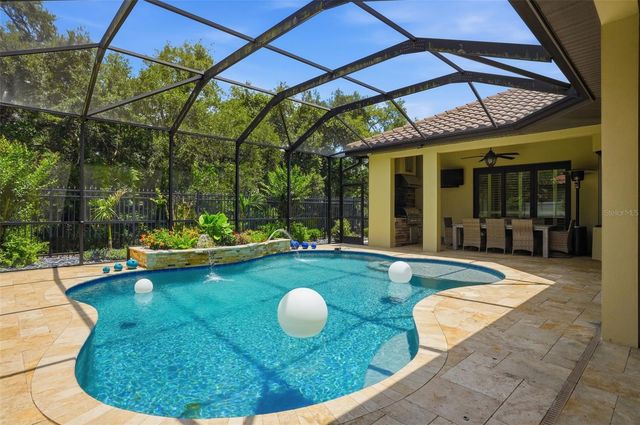 2165 MAJESTIC OAKS BOULEVARD, Clearwater, FL 33759