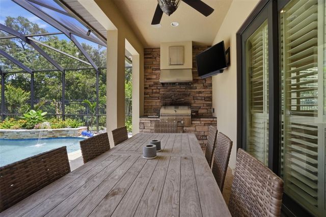 2165 MAJESTIC OAKS BOULEVARD, Clearwater, FL 33759