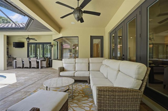 2165 MAJESTIC OAKS BOULEVARD, Clearwater, FL 33759