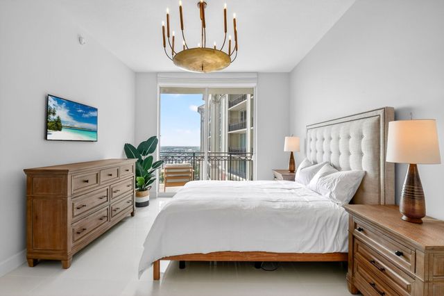 550 Okeechobee Boulevard Lph-07, West Palm Beach, FL 33401