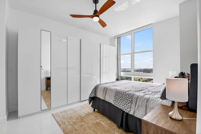 550 Okeechobee Boulevard Lph-07, West Palm Beach, FL 33401