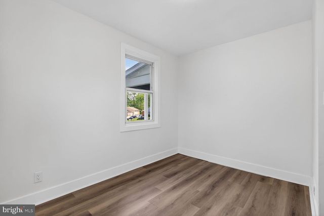 3303 FAIRVIEW RD, Gwynn Oak, MD 21207