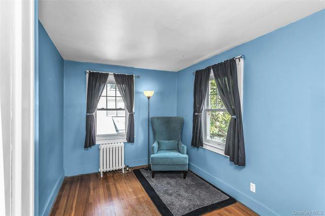 43 Elm Street, Lynbrook, NY 11563