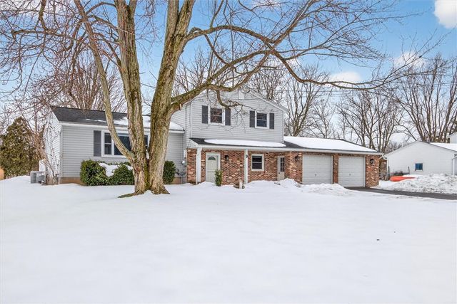 9 Jupiter Way, Macedon, NY 14502