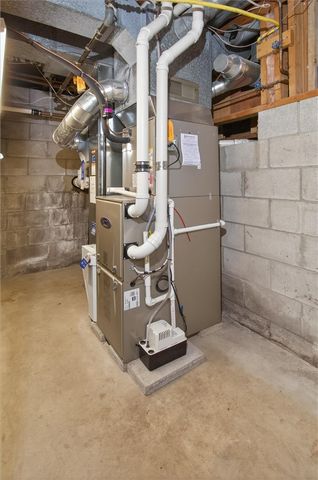 9 Jupiter Way, Macedon, NY 14502