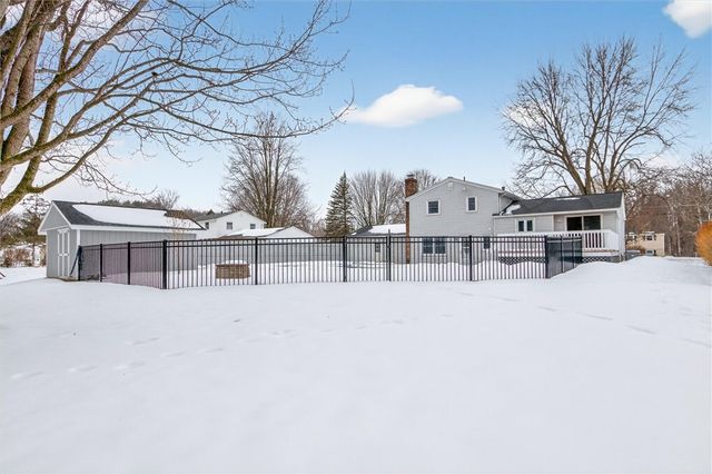 9 Jupiter Way, Macedon, NY 14502