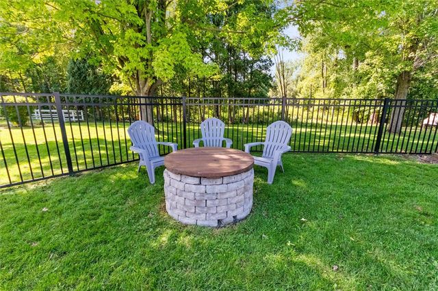 9 Jupiter Way, Macedon, NY 14502