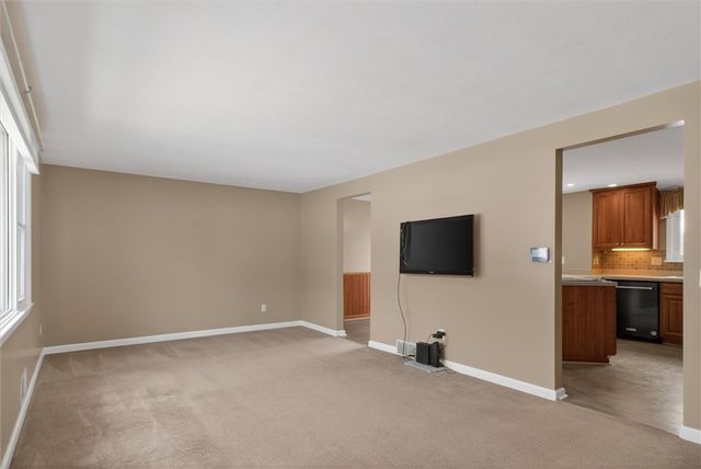 9 Jupiter Way, Macedon, NY 14502