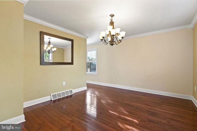 401 FARNSWORTH AVE, Bordentown, NJ 08505