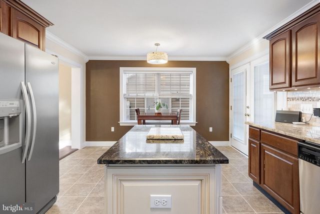 401 FARNSWORTH AVE, Bordentown, NJ 08505